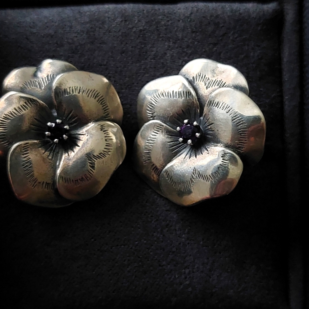 James Avery RARE AND RETIRED FLOWER EARRINGS